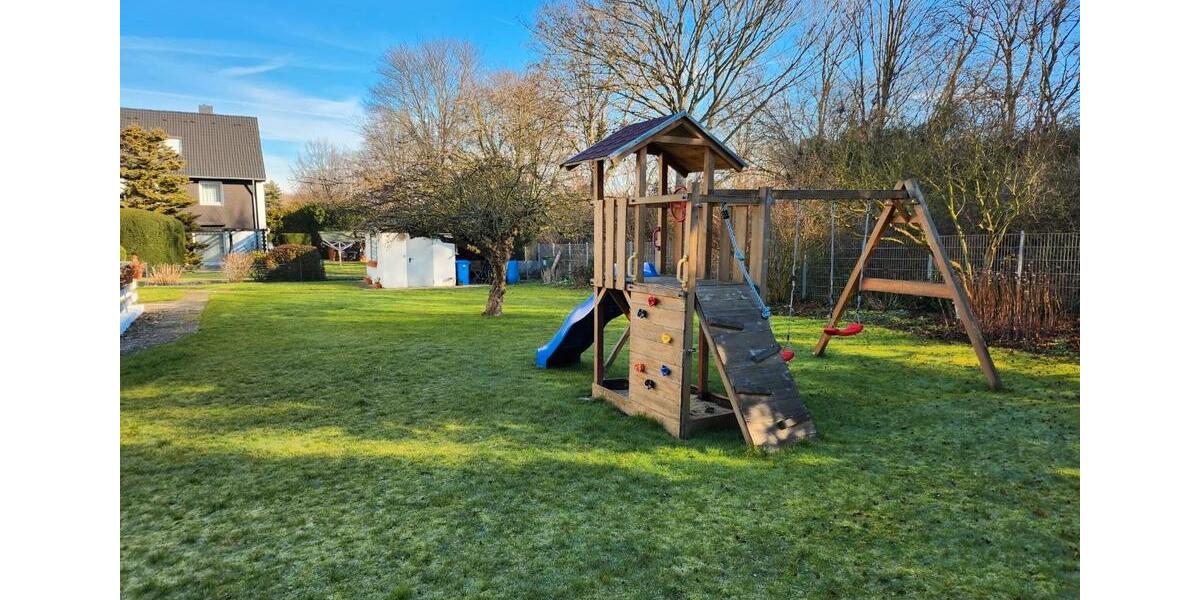 Reihenhaus Salzgitter Ortschaft Nord - 6 Zimmer, 162 m&sup2;, 1.300&euro; | Angebot:25323496