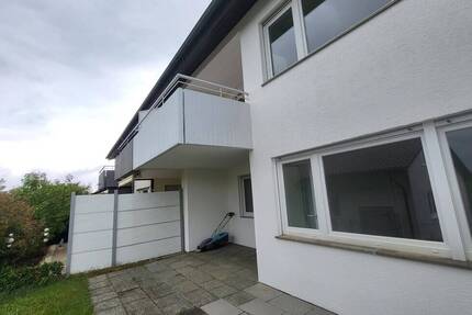 Haus Neckarwestheim - 4 Zimmer, 130 m&sup2;, 1.300&euro; | Angebot:26817129