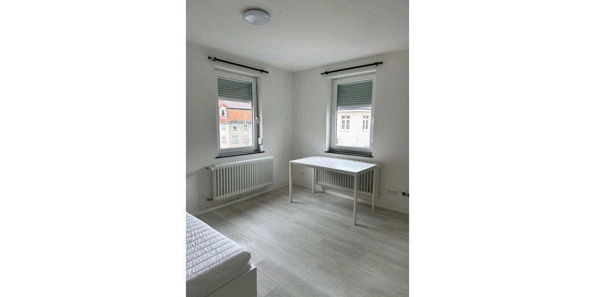 Wohnen auf Zeit Tuttlingen - 5 Zimmer, 180 m&sup2;, 500&euro; | Angebot:26652496