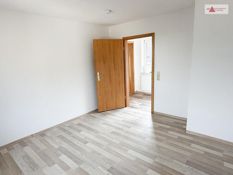 Etagenwohnung Annaberg-Buchholz Buchholz - 2 Zimmer, 68 m&sup2;, 408&euro; | Angebot:26533117