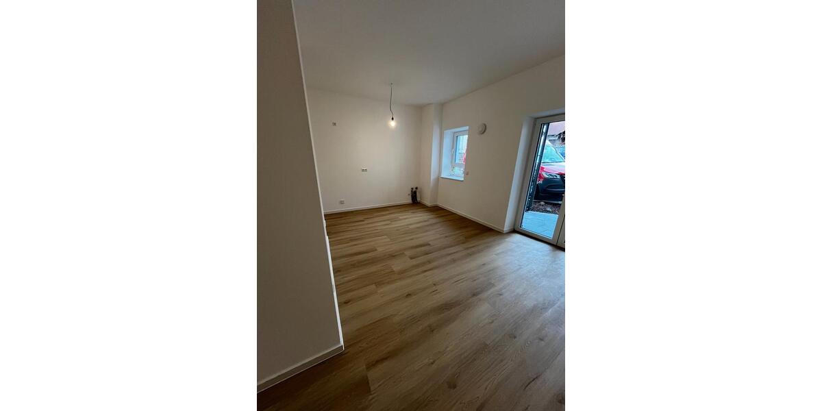 Erdgeschoßwohnung Baden-Baden Lichtental - 3 Zimmer, 79 m&sup2;, 1.250&euro; | Angebot:24867043