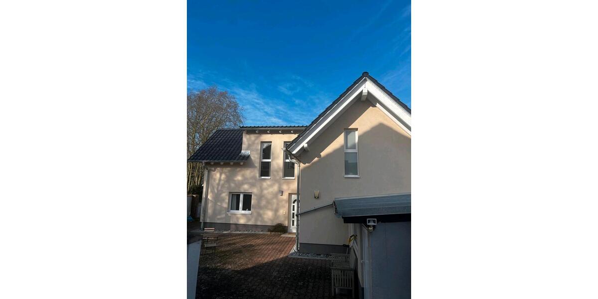 Einfamilienhaus Babenhausen - 4 Zimmer, 120 m&sup2;, 1.500&euro; | Angebot:24980996