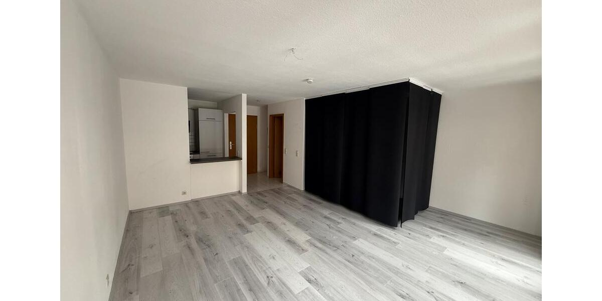 Terrassenwohnung Böblingen - 1 Zimmer, 37 m&sup2;, 650&euro; | Angebot:26004505