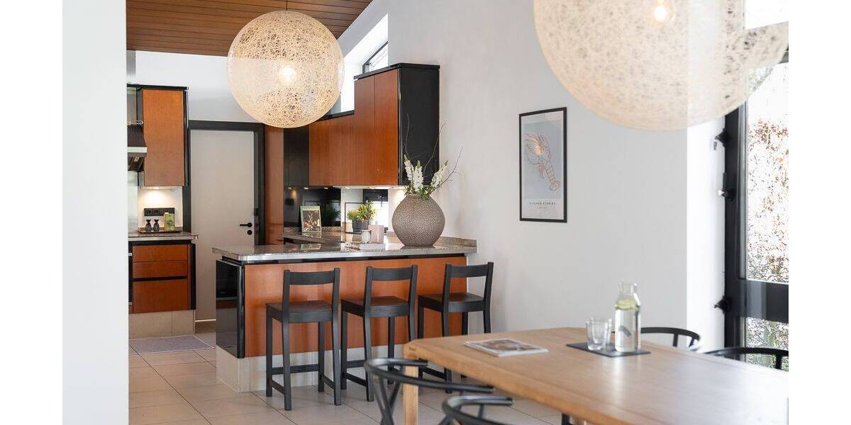 Einfamilienhaus Hamburg Lemsahl-Mellingstedt - 7 Zimmer, 360 m&sup2;, 5.350&euro; | Angebot:26798724