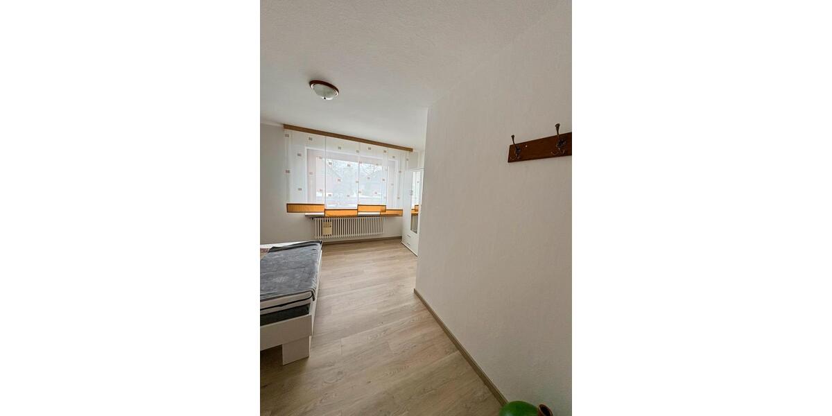Erdgeschoßwohnung Warmsen - 5 Zimmer, 140 m&sup2;, 980&euro; | Angebot:24841344