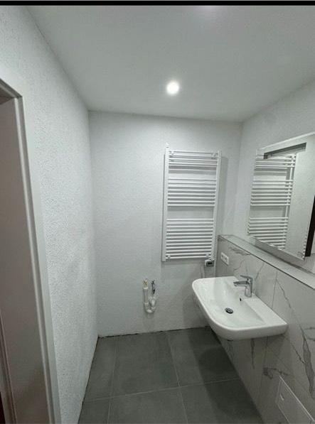 Etagenwohnung Eschershausen - 3 Zimmer, 73 m&sup2;, 650&euro; | Angebot:25289736