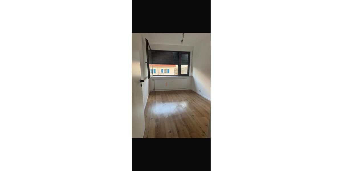 Erdgeschoßwohnung Grafenau - 4 Zimmer, 115 m&sup2;, 1.550&euro; | Angebot:24383436