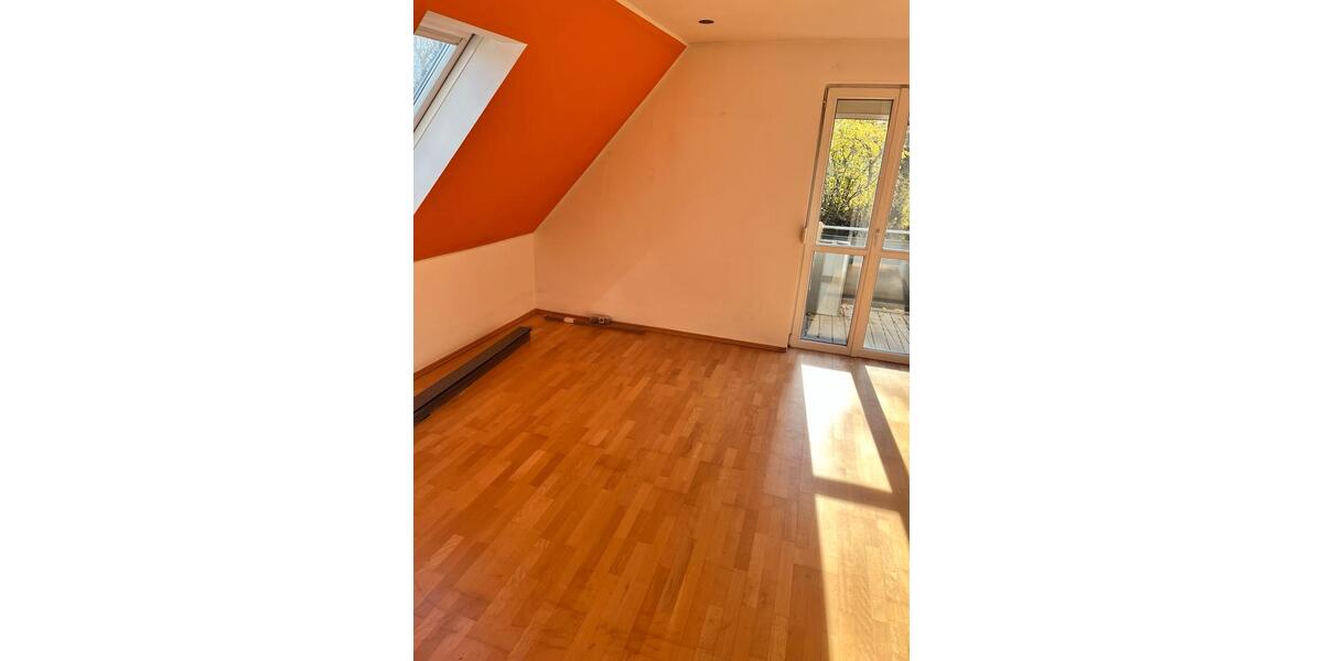 Erstbezug nach Renovierung 3,5 Zimmer Wohnung in Fürstenfeldbruck 3.5 zimmer