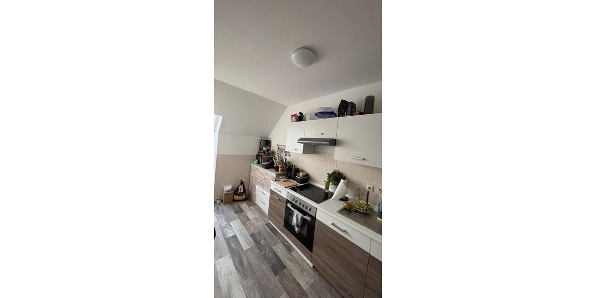 Dachgeschoßwohnung Neukirchen-Vluyn Vluyn - 2.5 Zimmer, 63 m&sup2;, 276&euro; | Angebot:24667131