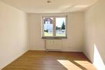 Etagenwohnung Reichenbach - 3 Zimmer, 62 m&sup2;, 400&euro; | Angebot:26065680
