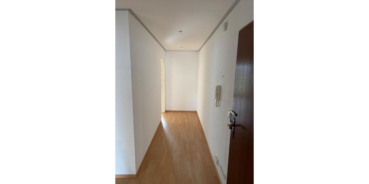 Hochparterre Kempten (Allgäu) - 2.5 Zimmer, 73 m&sup2;, 1.200&euro; | Angebot:26639966