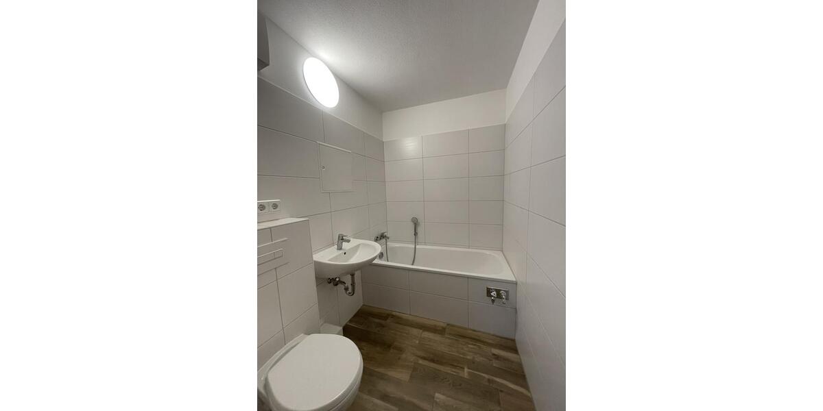 Etagenwohnung Gera Alt-Bieblach - 1 Zimmer, 34 m&sup2;, 219&euro; | Angebot:26542355