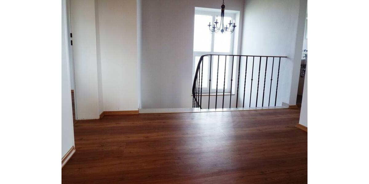 Einfamilienhaus Pentling Hölkering - 7 Zimmer, 140 m&sup2;, 1.800&euro; | Angebot:26118270