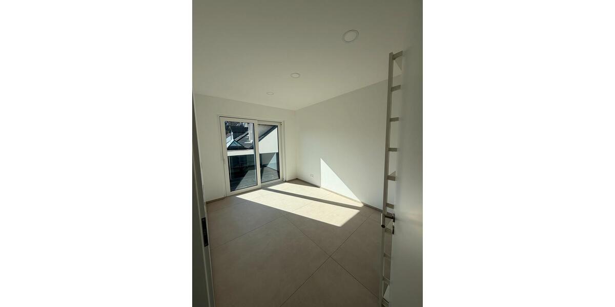 Etagenwohnung Mainz Finthen - 2 Zimmer, 46 m&sup2;, 1.150&euro; | Angebot:25323583