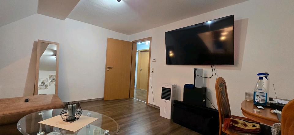 Dachgeschoßwohnung Hartha - 3 Zimmer, 53 m&sup2;, 310&euro; | Angebot:26424655