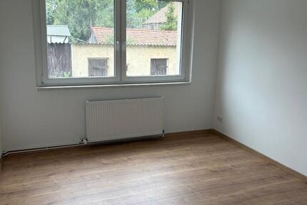 Frisch renovierte kleine 4-Zimmer-Wohnung auf dem Land 4 zimmer