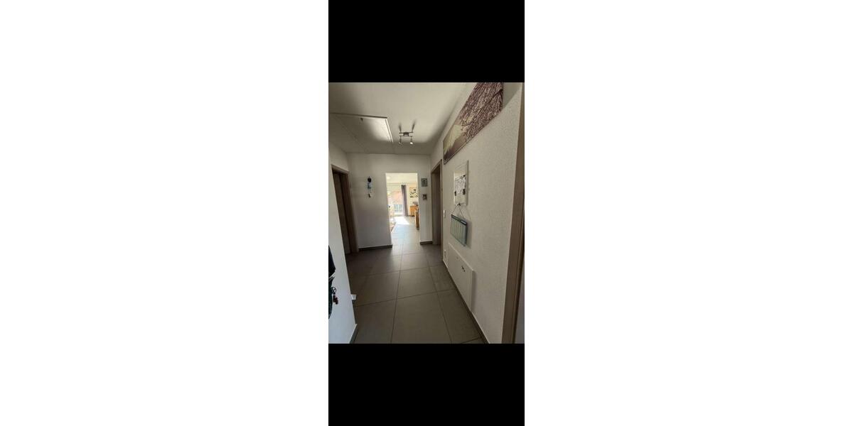 Etagenwohnung Ichenhausen - 3 Zimmer, 95 m&sup2;, 1.200&euro; | Angebot:26413615