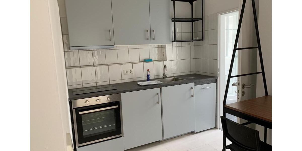 Wohnen auf Zeit Köln Ehrenfeld - 17 Zimmer, 28 m&sup2;, 700&euro; | Angebot:26397445