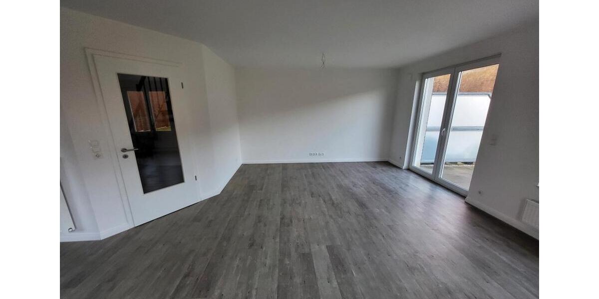 Doppelhaushälfte Scharbeutz - 4 Zimmer, 107 m&sup2;, 1.600&euro; | Angebot:23837964