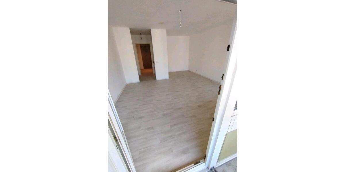 Etagenwohnung Würzburg Heuchelhof - 1 Zimmer, 36 m&sup2;, 957&euro; | Angebot:25376284