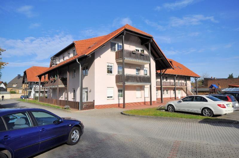 2-Raum-Wohnung mit Küche und PKW Stellplatz