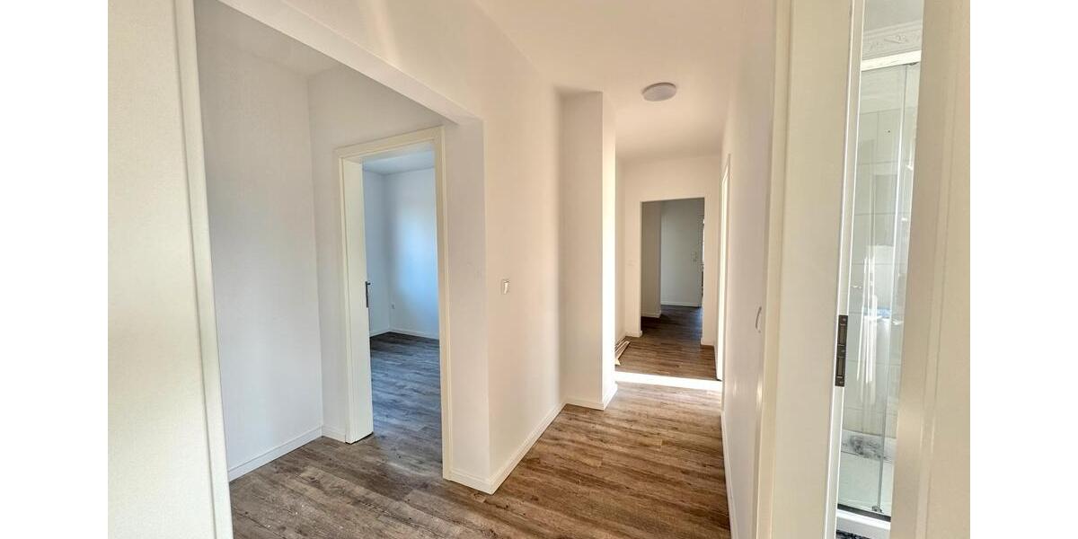 Renoviertes WG-Zimmer frei in Uninähe All-Inclusive-Miete 5 zimmer