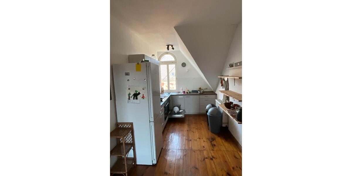 Wohnen auf Zeit Coburg - 3 Zimmer, 150 m&sup2;, 400&euro; | Angebot:26066296