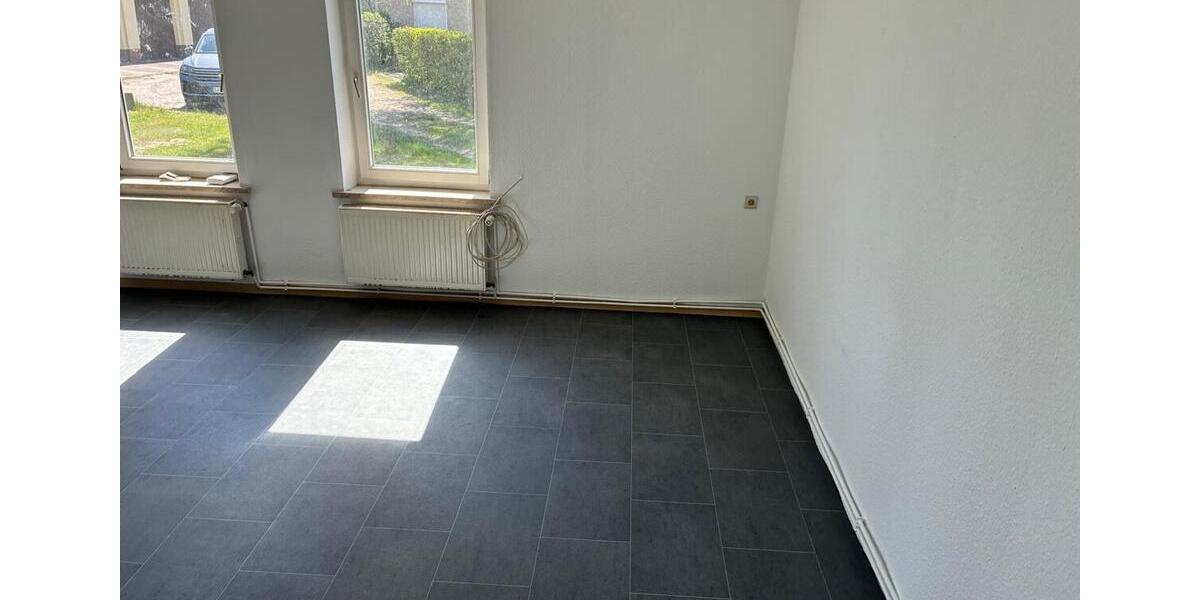 Etagenwohnung Arendsee (Altmark) - 2 Zimmer, 51 m&sup2;, 297&euro; | Angebot:26492105