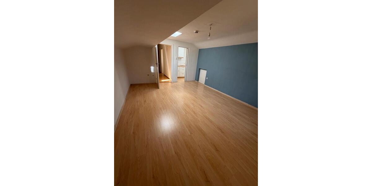 Dachgeschoßwohnung Bad Reichenhall - 1 Zimmer, 35 m&sup2;, 670&euro; | Angebot:26614969