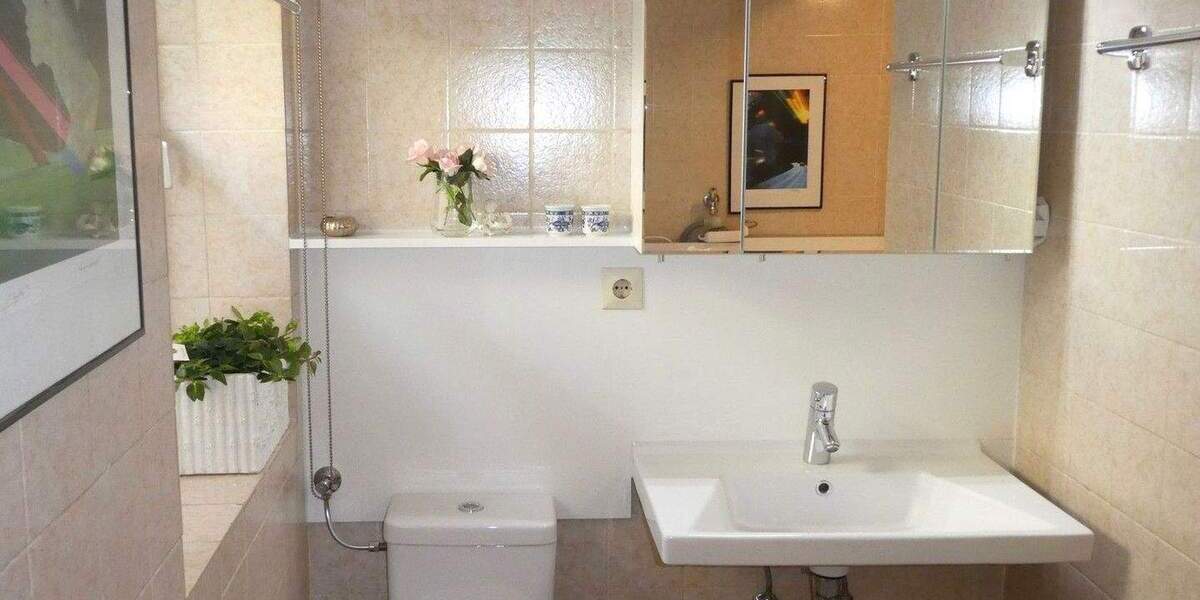 Etagenwohnung Esslingen Stadtmitte - 2 Zimmer, 50 m&sup2;, 900&euro; | Angebot:25094871