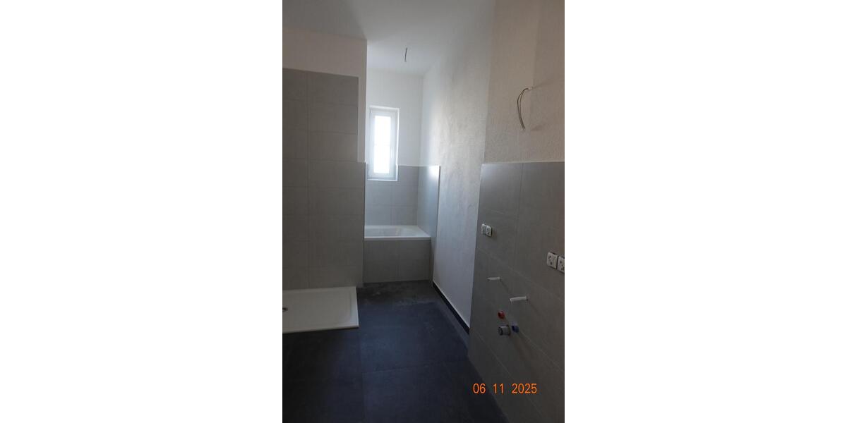 3 Raumwohnung im Erdgeschoß 3 zimmer