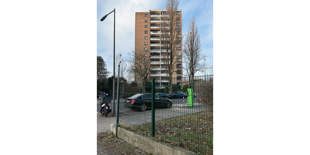 Etagenwohnung Düsseldorf Stadtbezirk 5 - 3 Zimmer, 102 m&sup2;, 1.500&euro; | Angebot:24569539