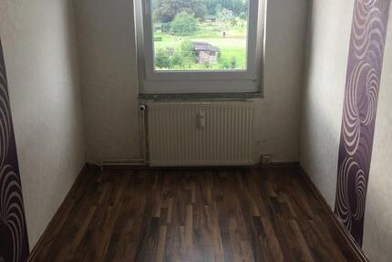 *Ruhige Lage* Renovierte 4 Zimmer Wohnung im 1.OG zu vermieten in Klietz 4 zimmer