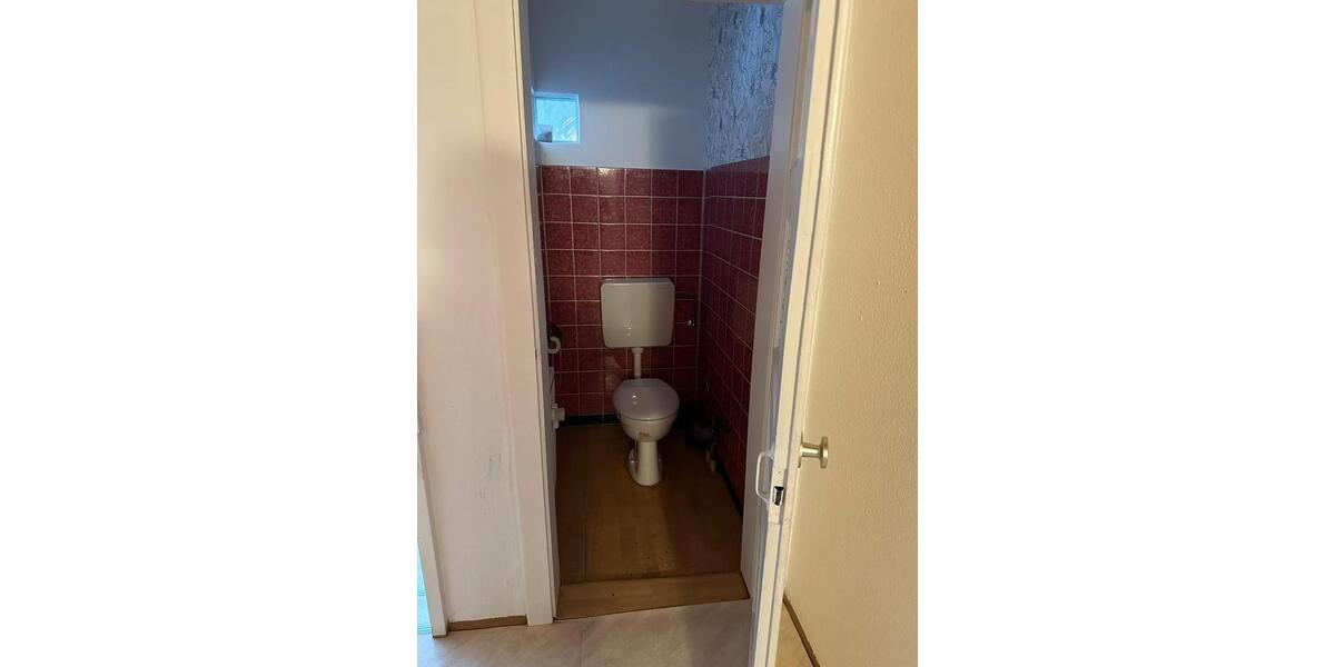 Dachgeschoßwohnung Bergen an der Dumme - 6 Zimmer, 160 m&sup2;, 850&euro; | Angebot:25348919