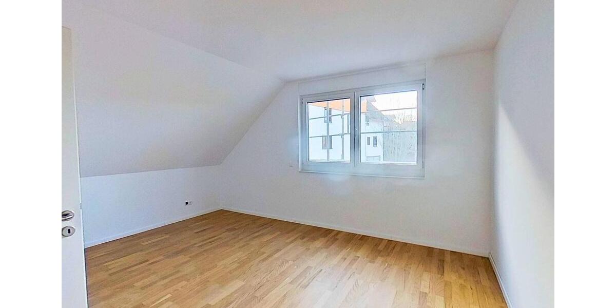 Dachgeschoßwohnung Grafenhausen - 2 Zimmer, 58 m&sup2;, 613&euro; | Angebot:25327876