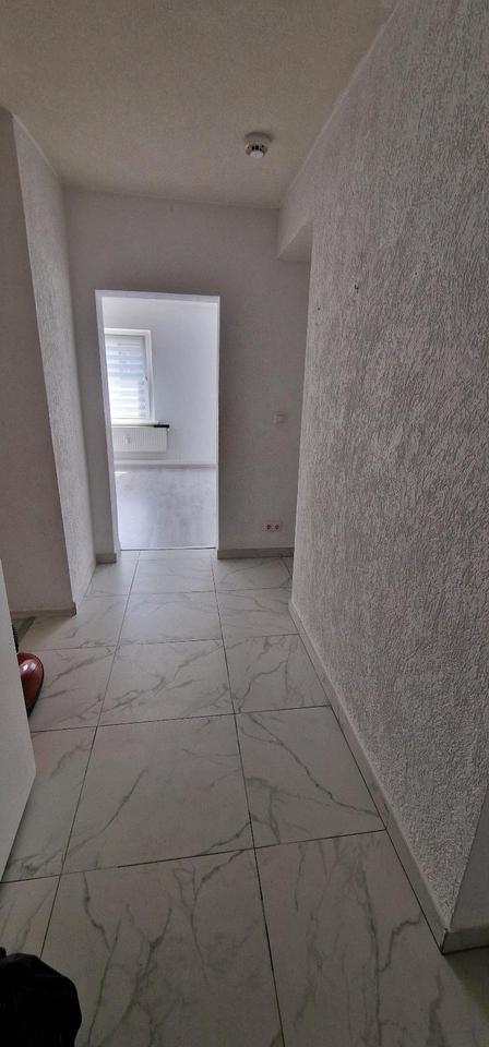 Große 5 Zimmer Wohnung in SZ - Thiede - Steterburg zu vermieten