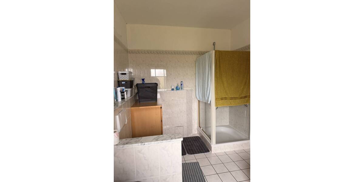 Zimmer Weyhe Melchiorshausen - 4 Zimmer, 140 m&sup2;, 890&euro; | Angebot:26218742