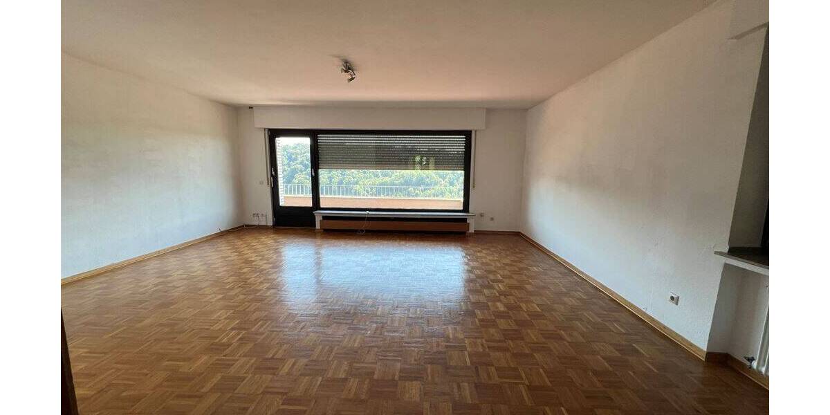 Etagenwohnung Bad Karlshafen Gartenstadt - 3 Zimmer, 105 m&sup2;, 675&euro; | Angebot:25695344
