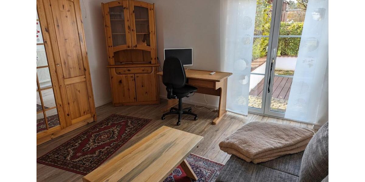 Erdgeschoßwohnung Seybothenreuth - 1.5 Zimmer, 28 m&sup2;, 350&euro; | Angebot:26281621
