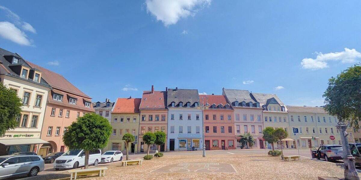 Etagenwohnung Waldenburg - 2 Zimmer, 75 m&sup2;, 300&euro; | Angebot:26758898