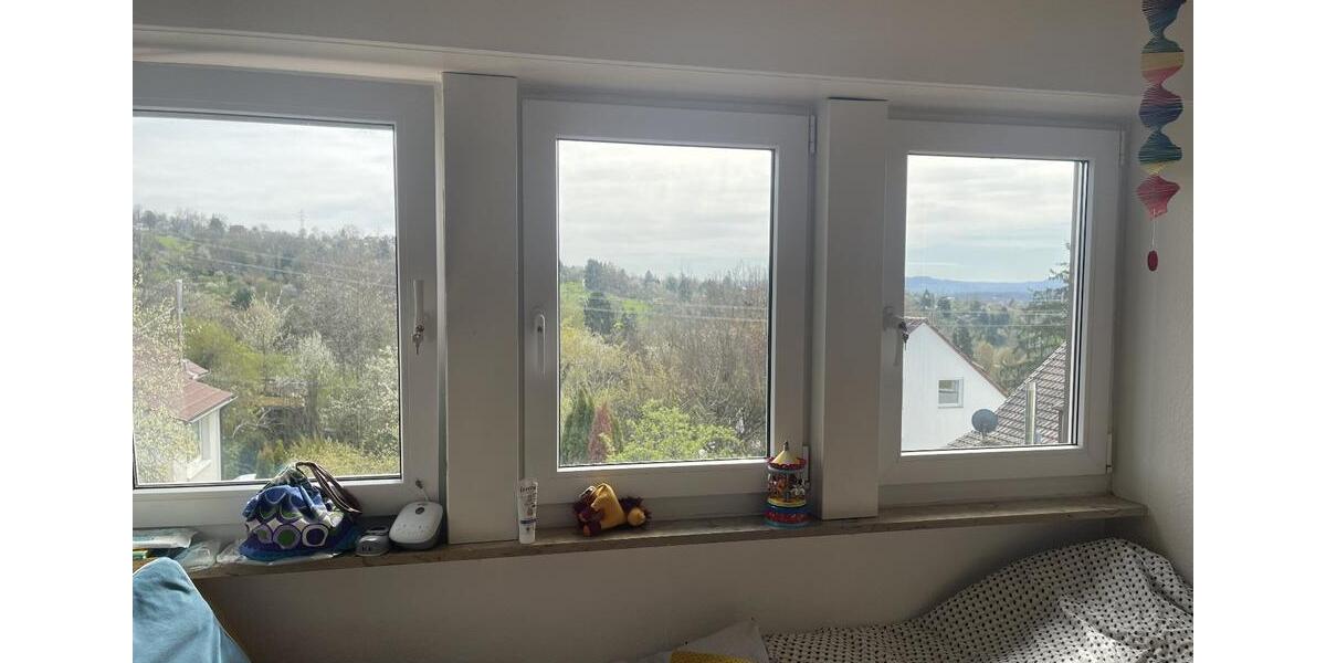 Reihenhaus Esslingen am Neckar Hegensberg - 4.5 Zimmer, 130 m&sup2;, 1.580&euro; | Angebot:26051479