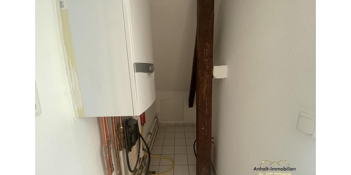 Dachgeschoßwohnung Bitterfeld-Wolfen Holzweißig - 3 Zimmer, 68 m&sup2;, 520&euro; | Angebot:24933906