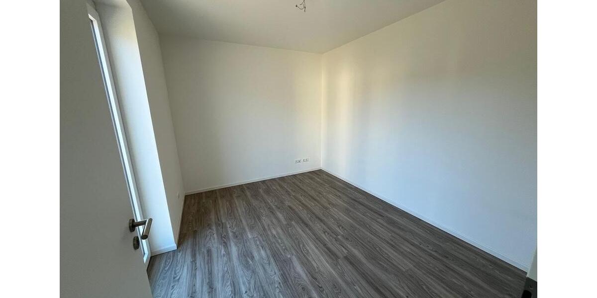 Etagenwohnung Wolfsburg - 4 Zimmer, 123 m&sup2;, 1.518&euro; | Angebot:26441394