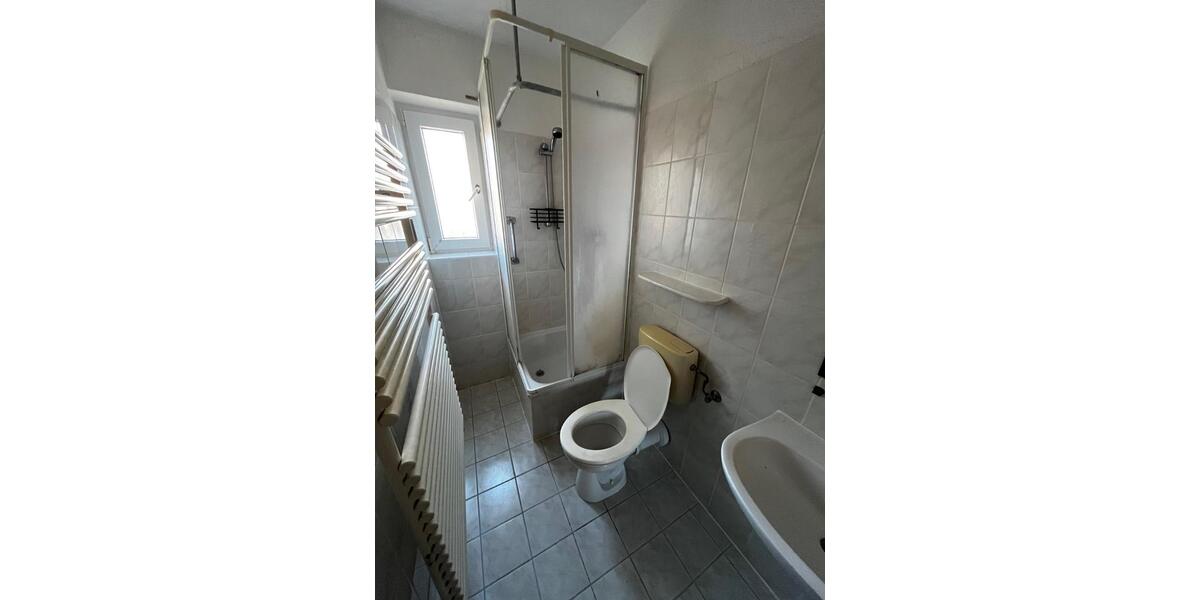 Erdgeschoßwohnung Freiberg - 2 Zimmer, 31 m&sup2;, 230&euro; | Angebot:25751126