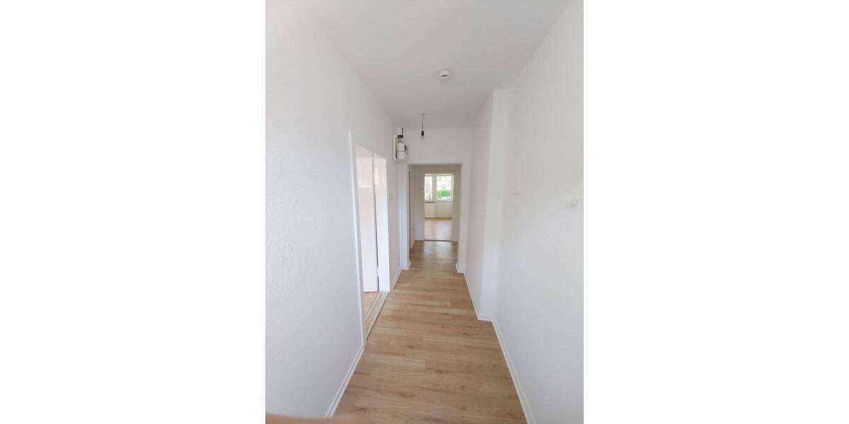 Etagenwohnung Wilhelmshaven Innenstadt - 2 Zimmer, 67 m&sup2;, 399&euro; | Angebot:25775004
