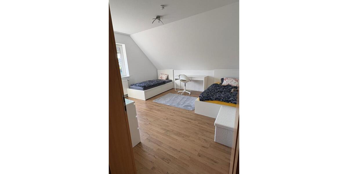 Doppelhaushälfte Bad Fallingbostel - 5 Zimmer, 135 m&sup2;, 1.200&euro; | Angebot:25856112