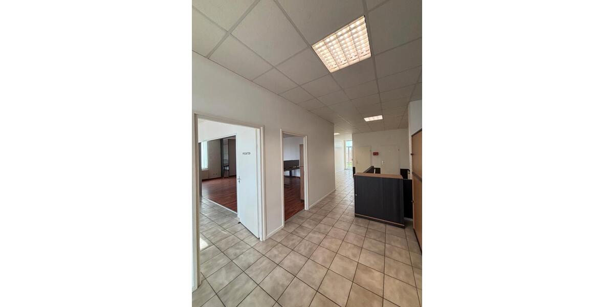 Gewerbeobjekt Brüggen - 1.395&euro; | Angebot:26150815