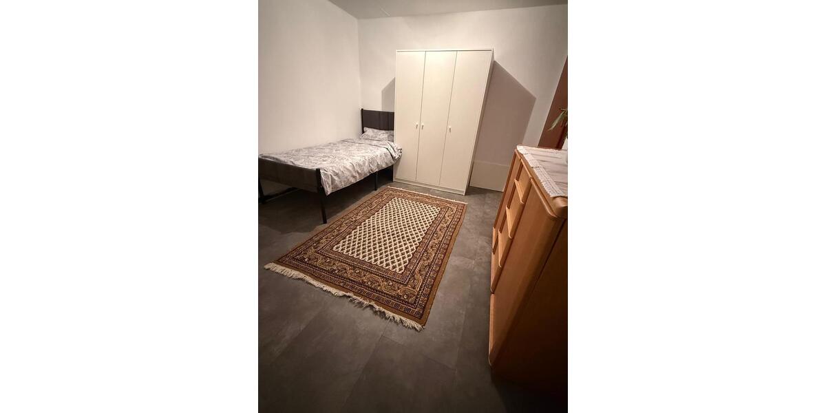 Etagenwohnung Lohne (Oldenburg) - 1 Zimmer, 15 m&sup2;, 400&euro; | Angebot:26271696