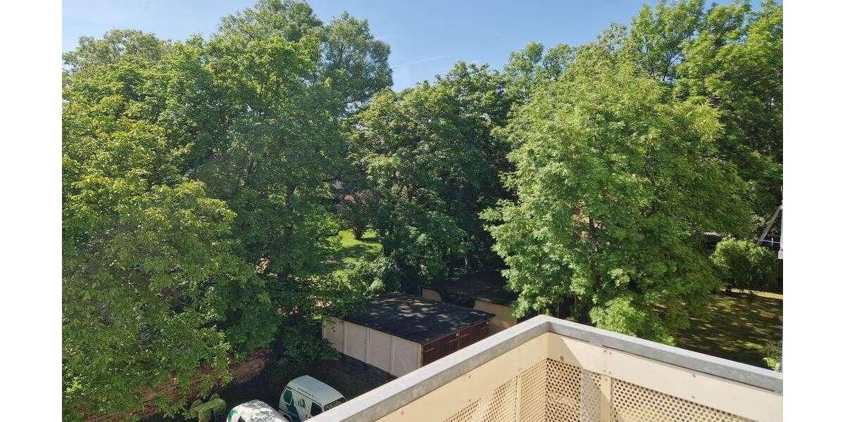 Etagenwohnung Dresden Cotta - 2 Zimmer, 71 m&sup2;, 635&euro; | Angebot:27030379