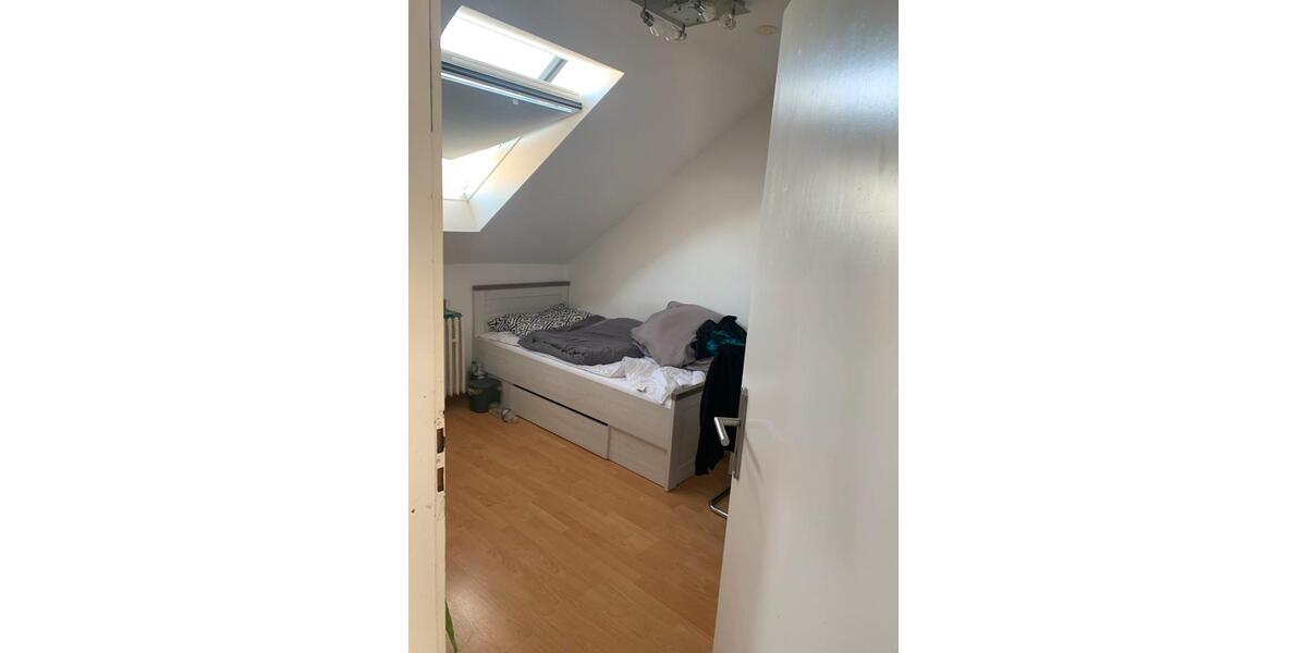 Dachgeschoßwohnung Neuenburg am Rhein - 3 Zimmer, 65 m&sup2;, 1.000&euro; | Angebot:26041981